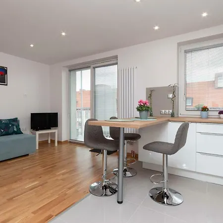 Vip świdnicka 9 Apartament *